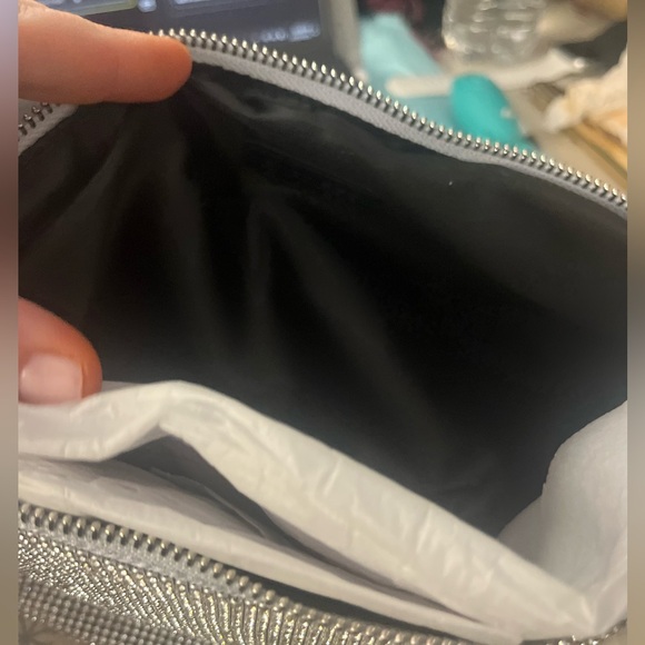 NWT women’s evening bag - Picture 3 of 5